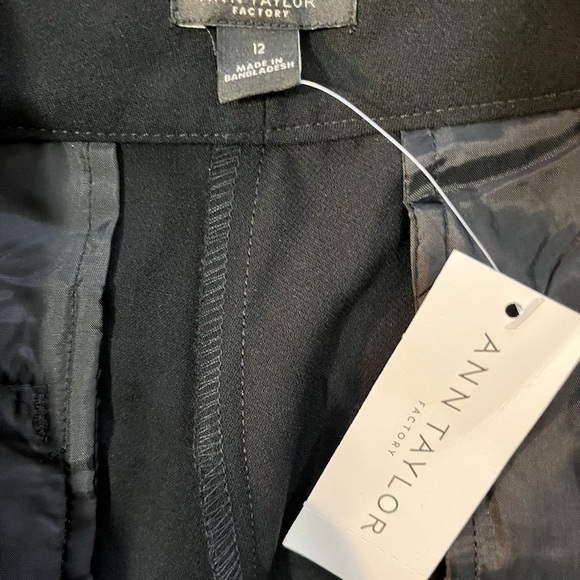 Ann Taylor Factory Signature Straight Through Hip & Thigh Trouser Pants Sz 12NWT - Picture 9 of 13
